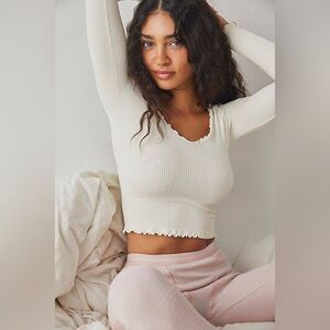NWOT Free People Easy To Love Seamless Ribbed Cropped Long Sleeve Sz XS/S